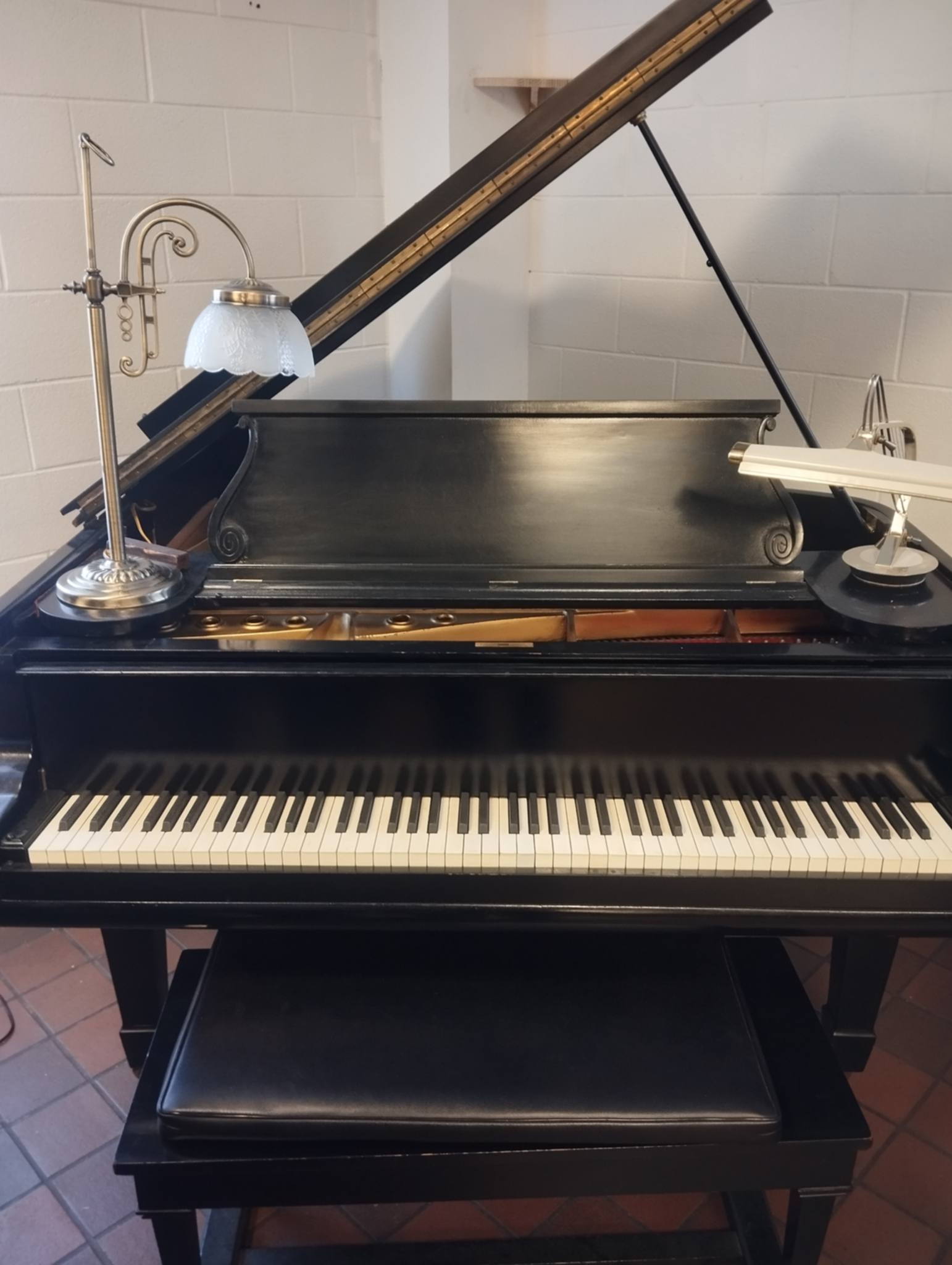 Wurlitzer Grand Piano
